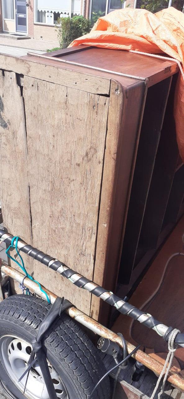 Deel Grote KOLONIALE kast 195x110x40cm & Diverse Kasten