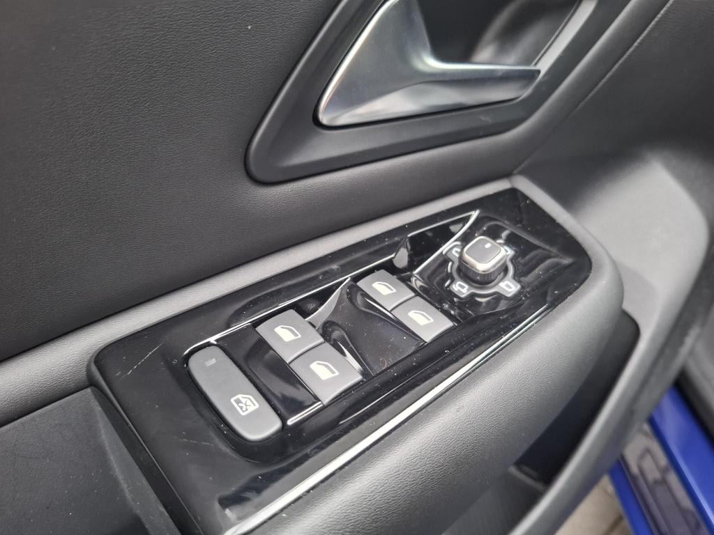 Citroen C5 X 130 eat8 automaat business plus leder/clim/nav/cam