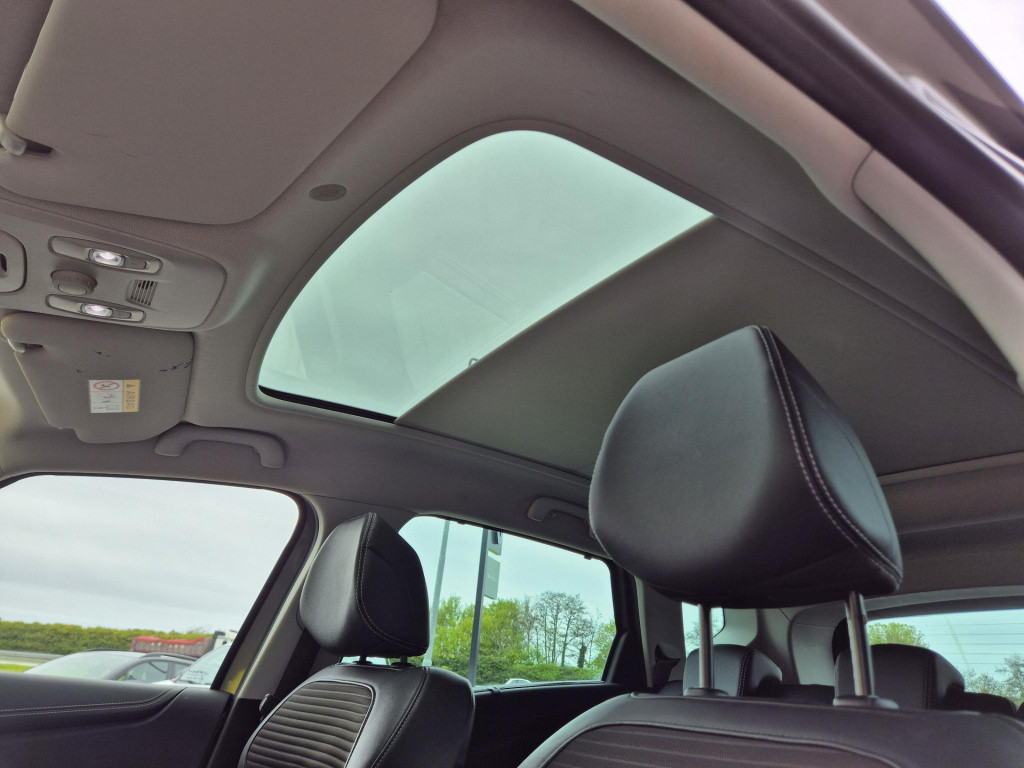 Renault Scenic 1.3 tce 140 edc automaat intens all season, camera, panodak