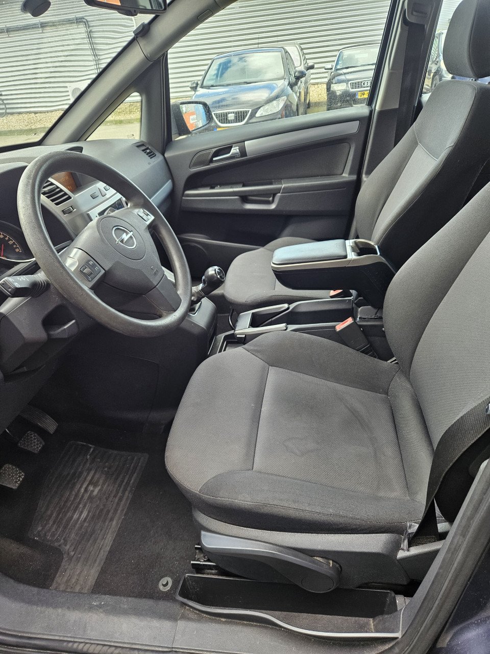 Te koop opel zafira 1.6 Temptation 7 persoons