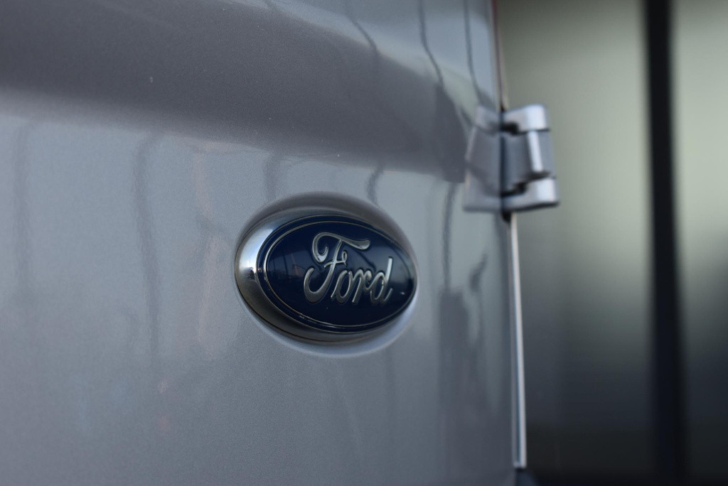 Ford Transit Connect 1.5 tdci l1 trend 100 pk | parkeersensoren achter | tr