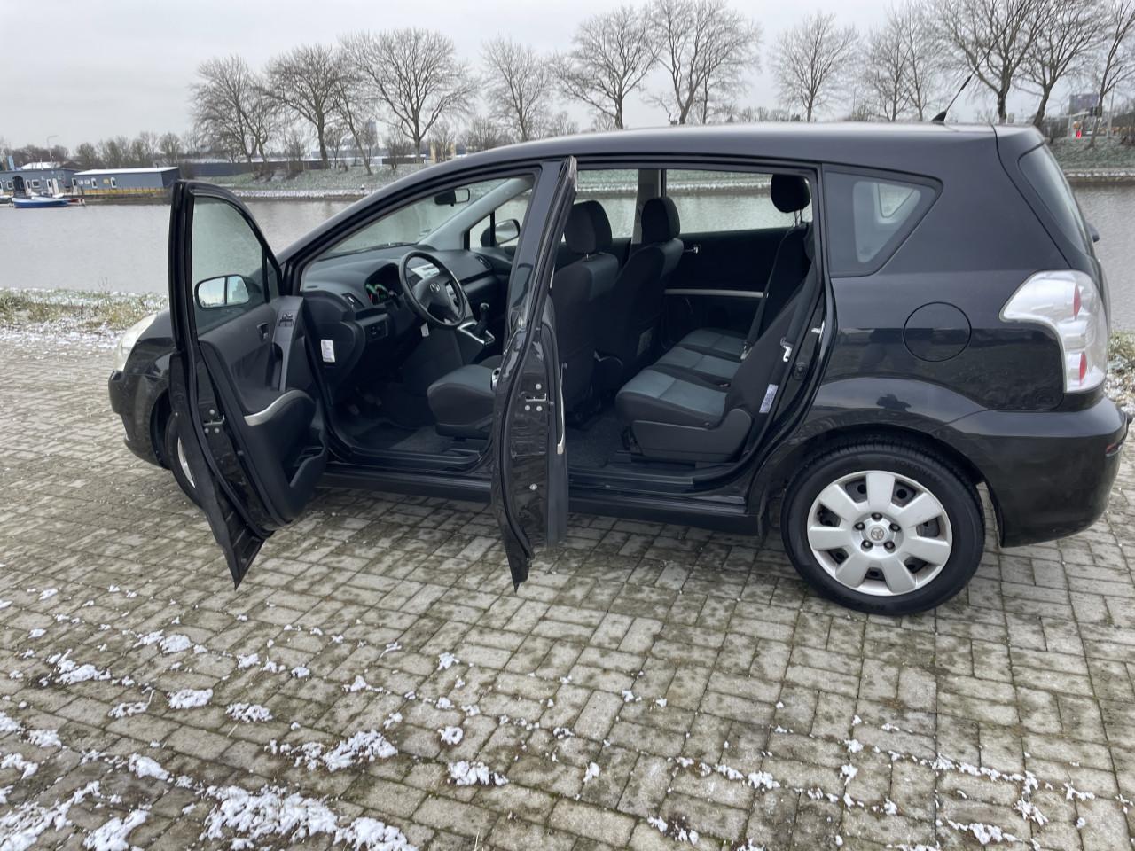 Toyota corolla verso 1.6 vvti terra 132000km