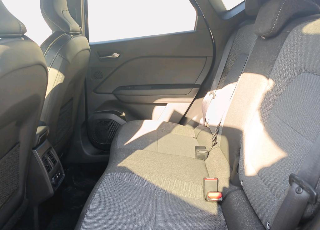 Renault Captur 1.6 e-tech full hybrid 145 techno