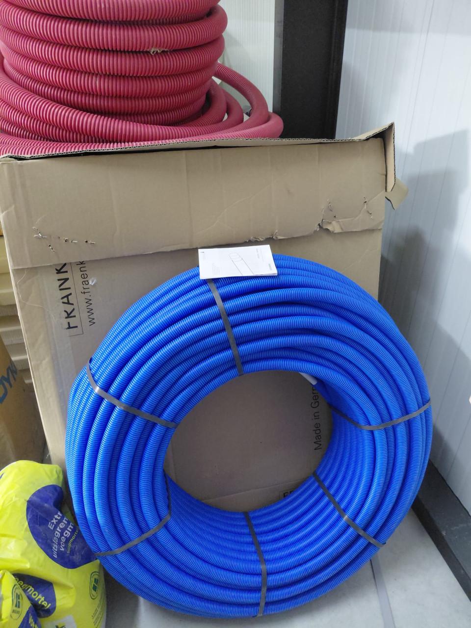 Alu-pers systeembuis met blauwe mantel 16x2mm  per rol