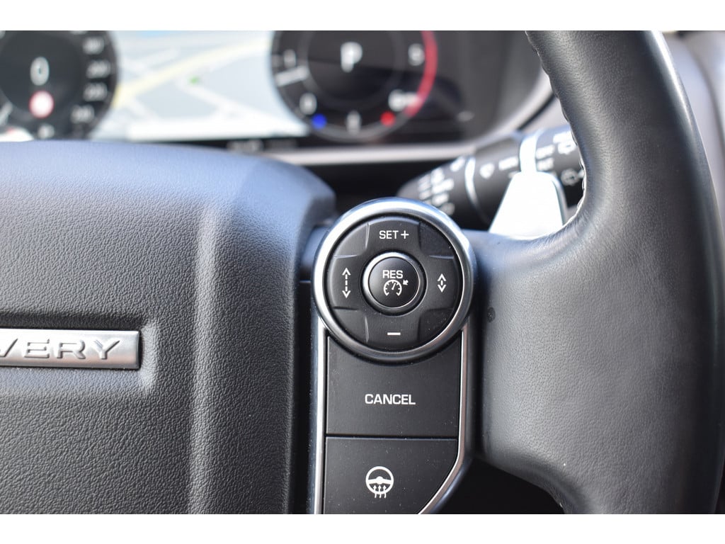 Land Rover Discovery 3.0 td6 hse € 49.950 excl btw