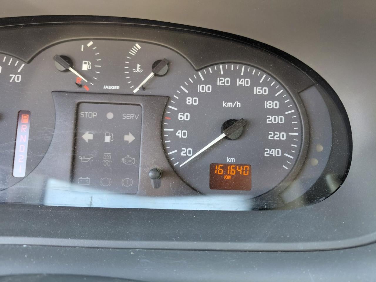Renault megane senic automaat  bj 2001  1600 euro