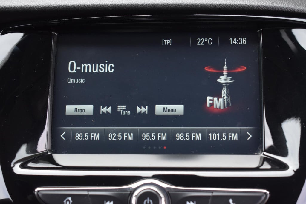 Opel Karl 1.0 rocks online edition | navi | airco | apple carplay / android