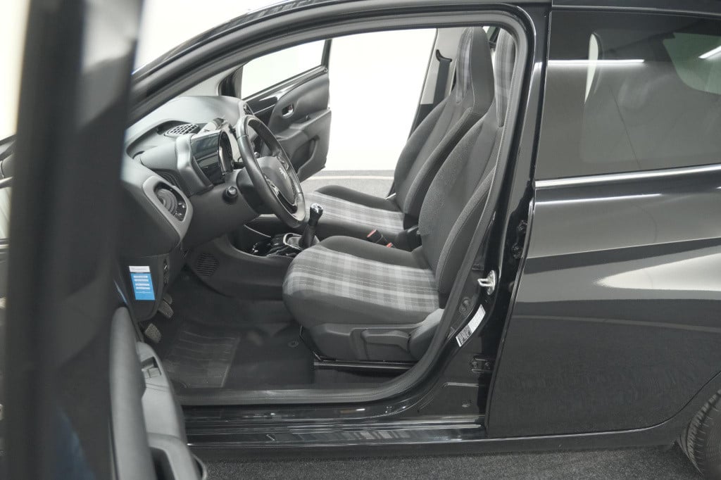 Peugeot 108 1.0 e-vti allure top! | elektrisch vouwdak | apple carplay | da