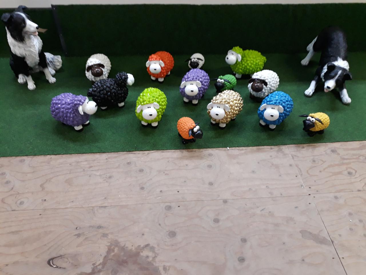 Blauw Mini lam schaap met wol - 28cm - Tuindecoratie