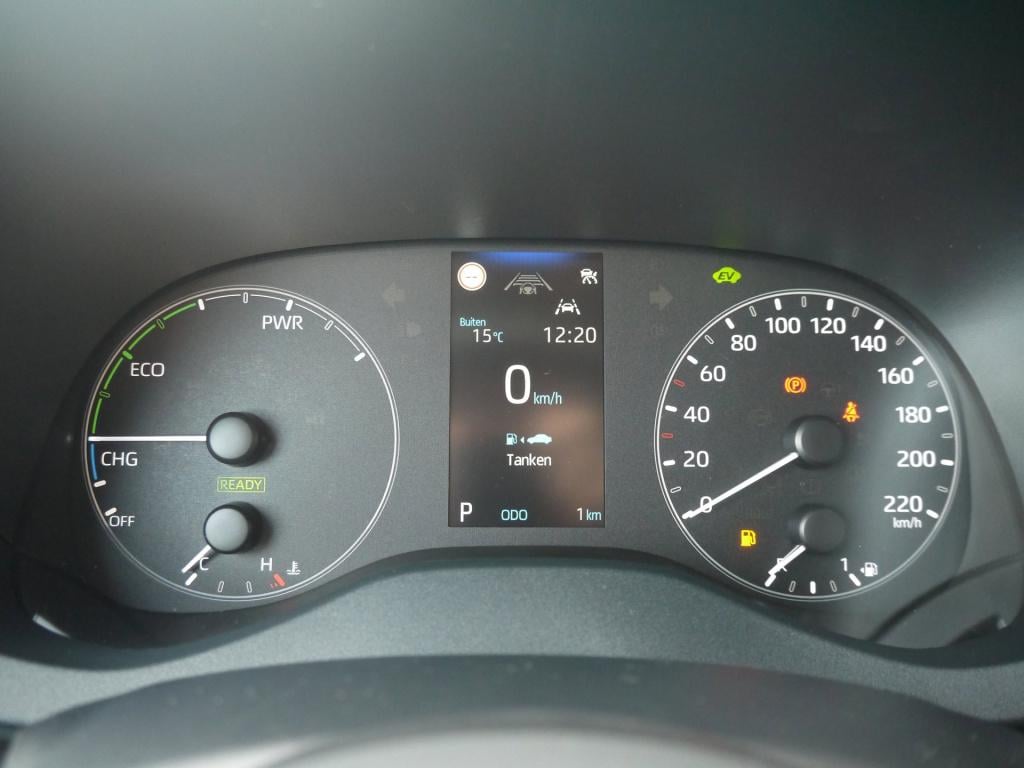 Mazda 2 Hybrid 1.5 centre-line