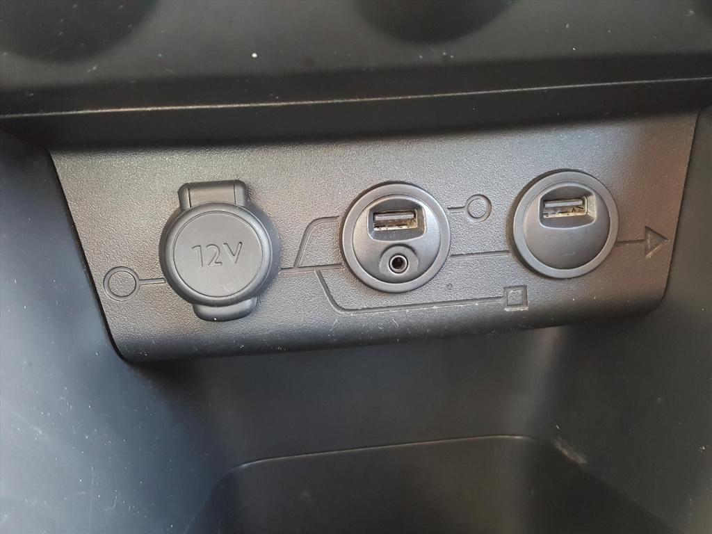 Peugeot 208 1.2 vti 82pk 5d urban soul navigatie | cruise control | airco |