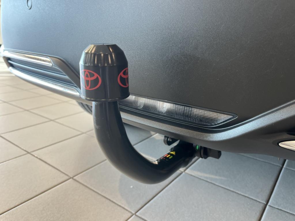 Toyota C-hr 2.0 hyb. first edition | trekhaak | lage km-stand |