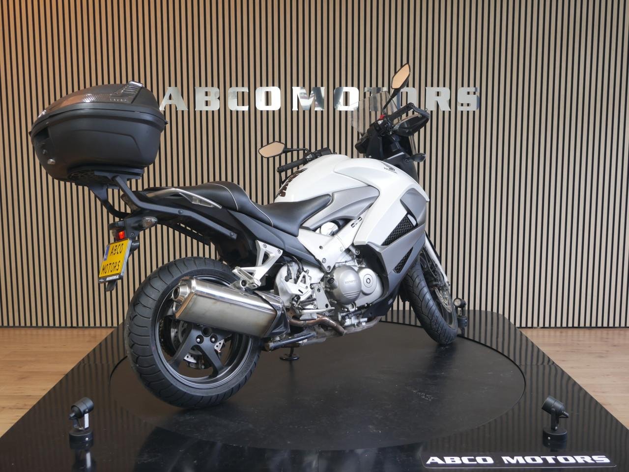 HONDA VFR 800 X CROSSRUNNER