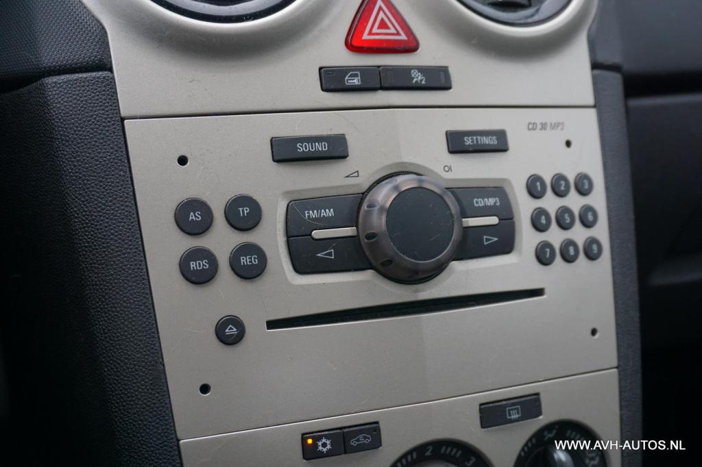 Opel Corsa 1.4-16v enjoy