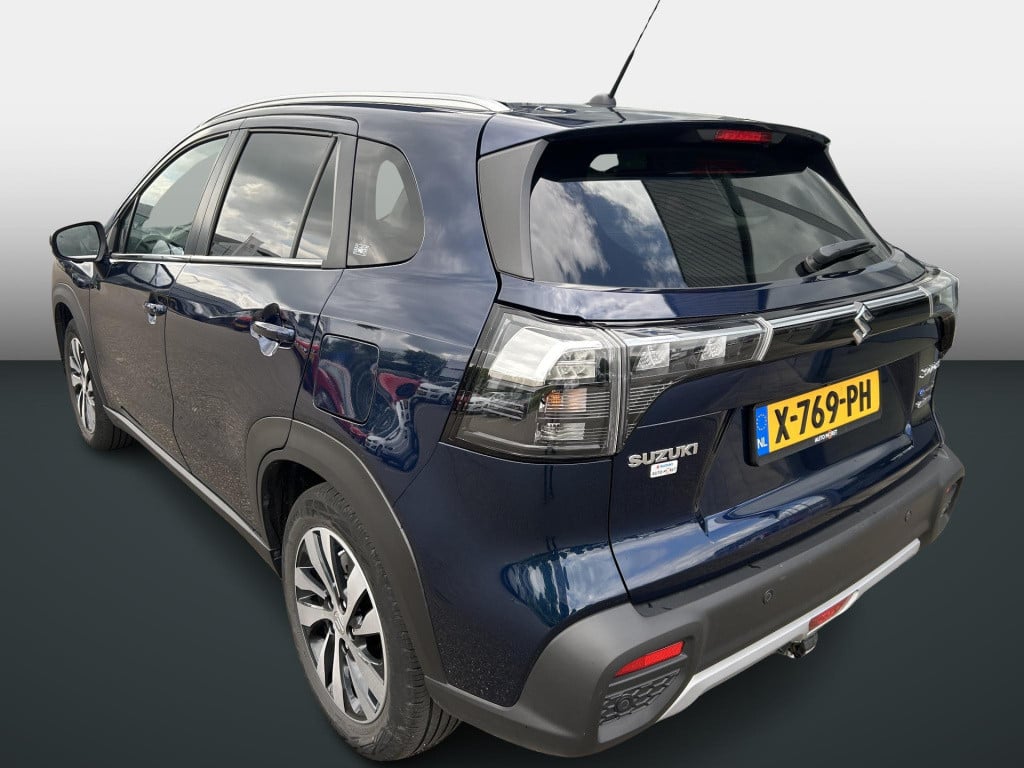 Suzuki Sx4 S-cross 1.5 hybrid allgrip style |panoramadak|apple carplay| tre
