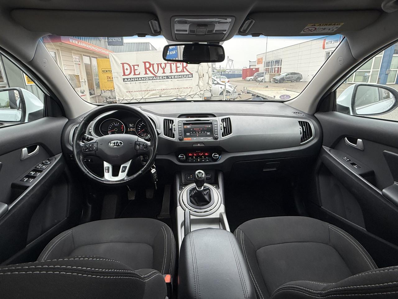 Kia Sportage - 1.6 GDI DynamicLine | Pano | Stuurverwarming|Trekhaak