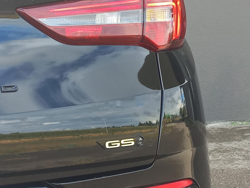Opel Grandland 1.6 turbo plug-in hybrid 4x4 gse | climat | 19" lmv | camera