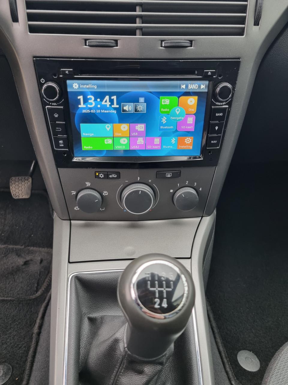 Opel Astra GTC 1.6 Edition