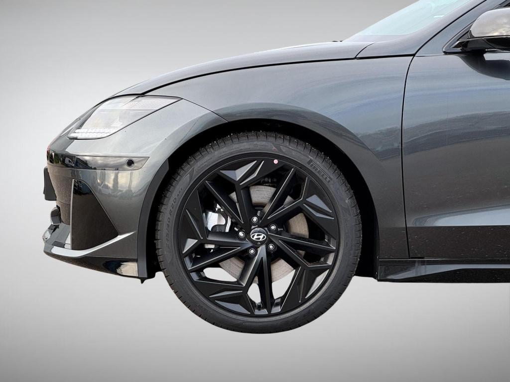 Hyundai Ioniq 6 business 77.4 kwh