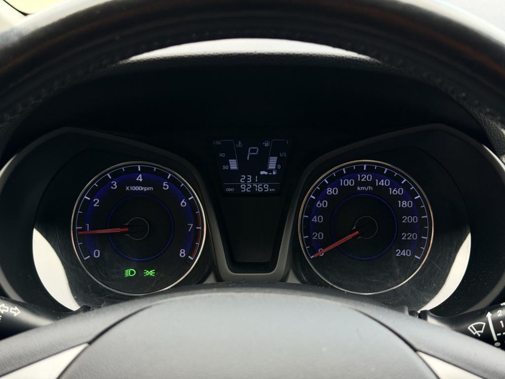 Hyundai Ix20 1.6i go! pdc achter | lmv | airco | trekhaak