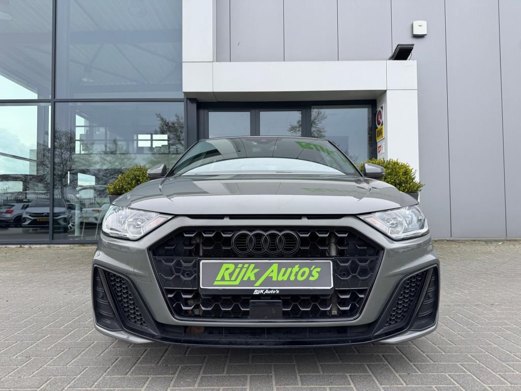 Audi A1 Sportback 35 tfsi 2x s line * 150 pk!! * half leder * 18 inch