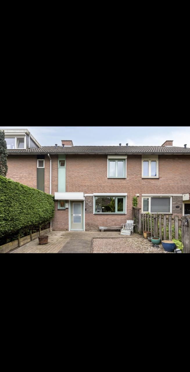 Instapklare woning, in de groene omgeving "Rivierenpark "