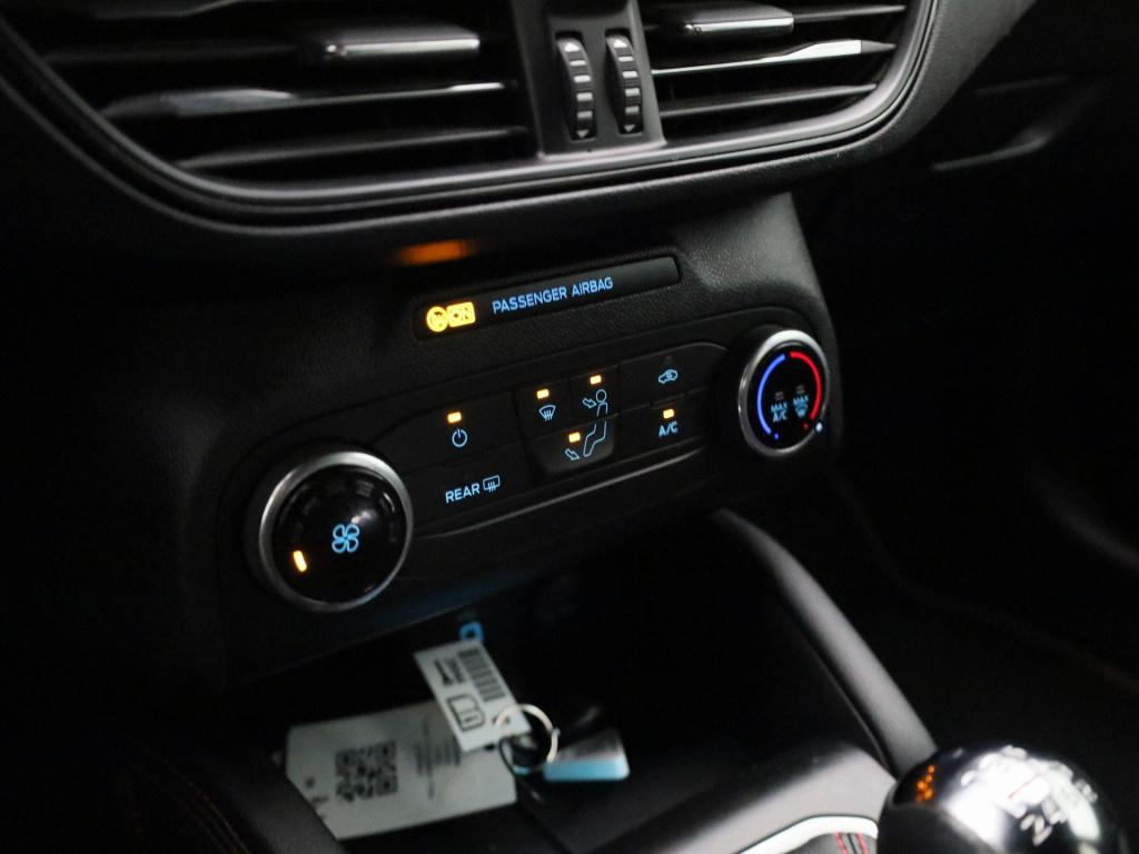 Ford Focus 1.0 ecoboost st line business | apple carplay & android auto | t