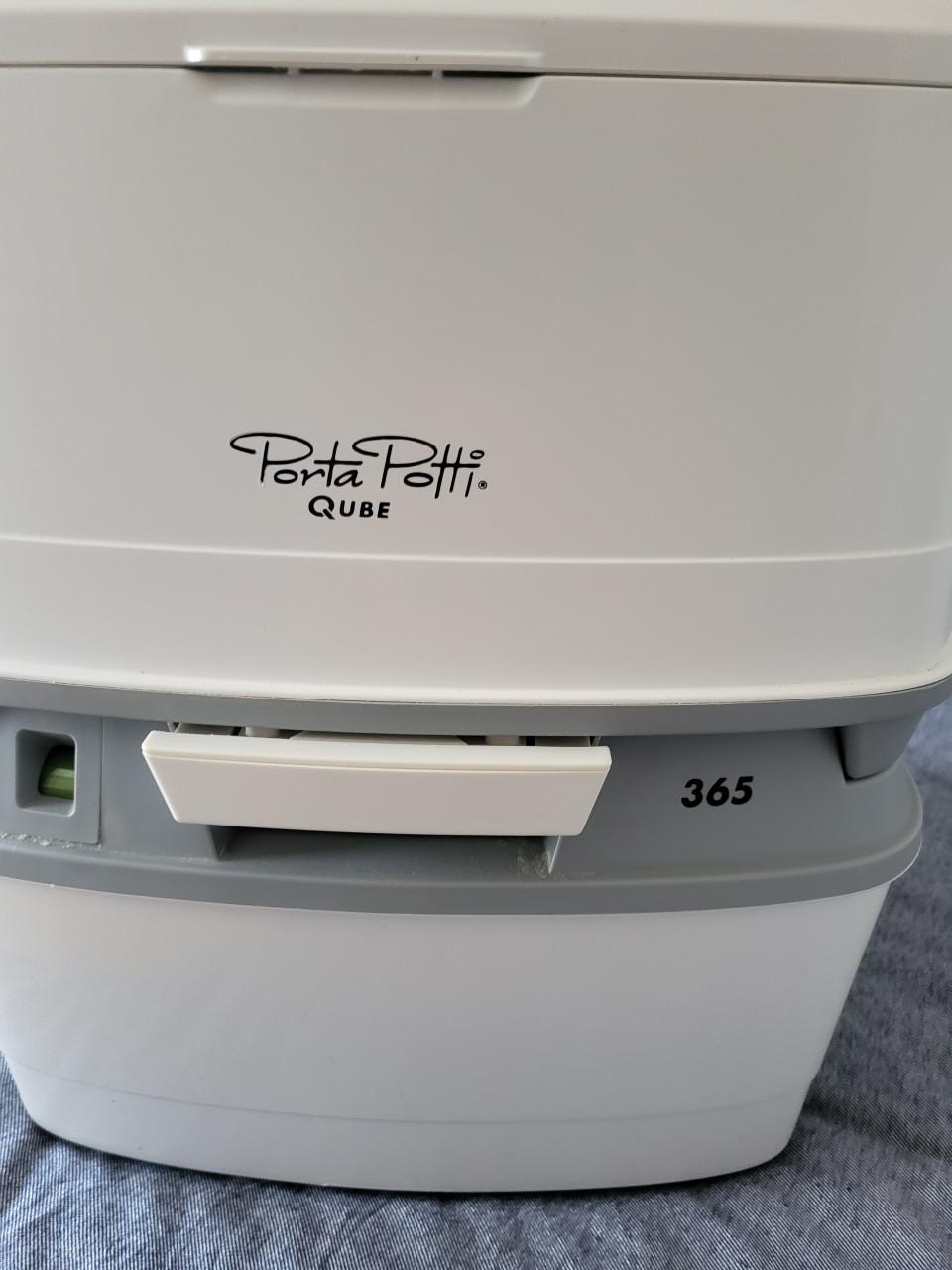 Porta potti qube 365