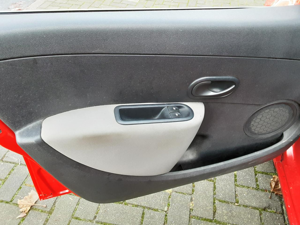 Renault Clio Estate 1.2-16V Special Line