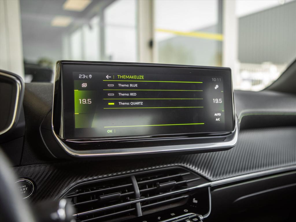 Peugeot 2008 1.2 puretech 130pk gt automaat | panoramadak | leder | elek. s