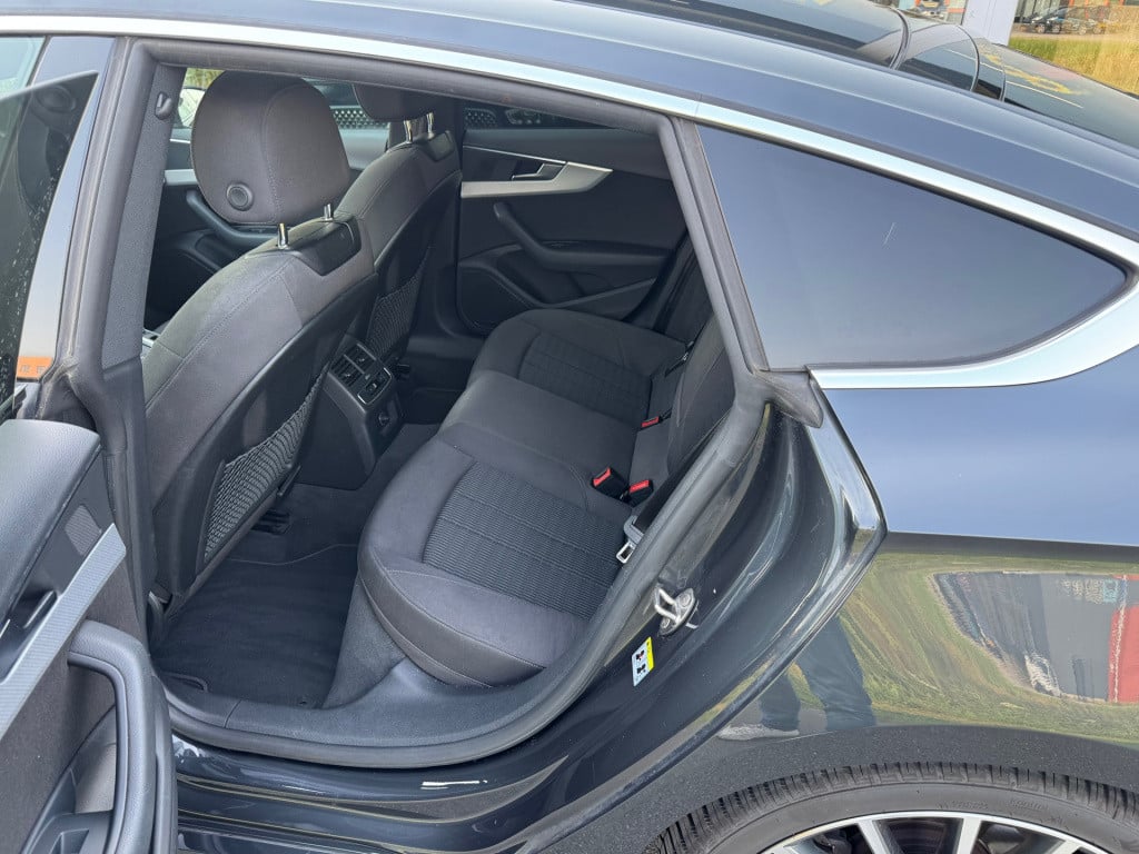 Audi A5 sportback 40 tfsi design automaat / panorama schuifdak , achteruitr
