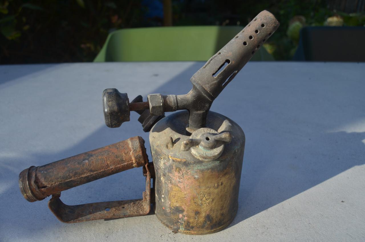2 Oude (Franse) branders
