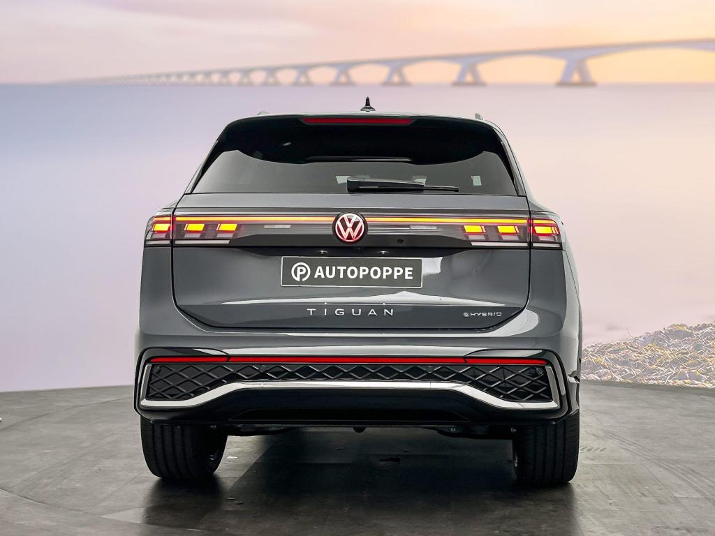 Volkswagen Tiguan r-line-edition 204 pk plug in hybride