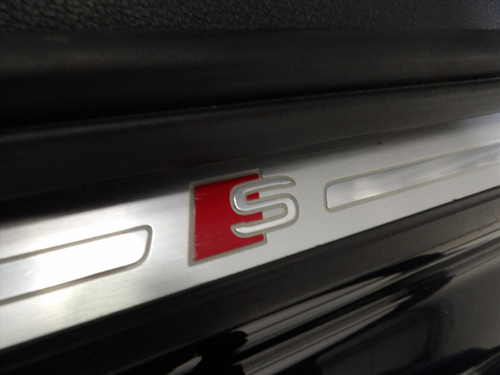 Audi A4 35 tfsi 150pk mhev s tronic s line