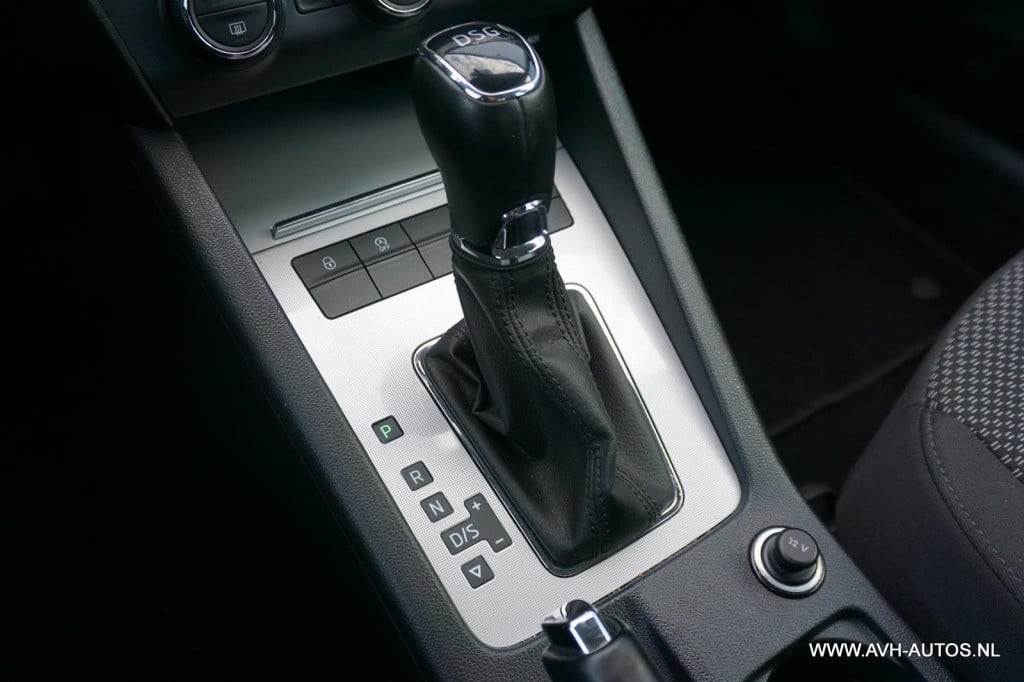 Skoda Octavia combi 1.4 tsi greentech ambition businessline dsg