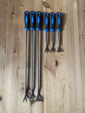 Te koop gereedschap voor deurpanelen.