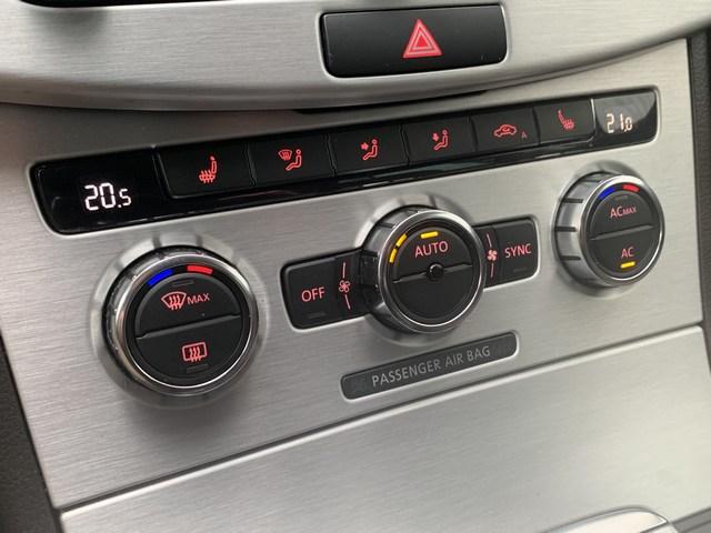 Volkswagen Passat variant 1.6 tdi highline | navi | alcantara | stoelverwar