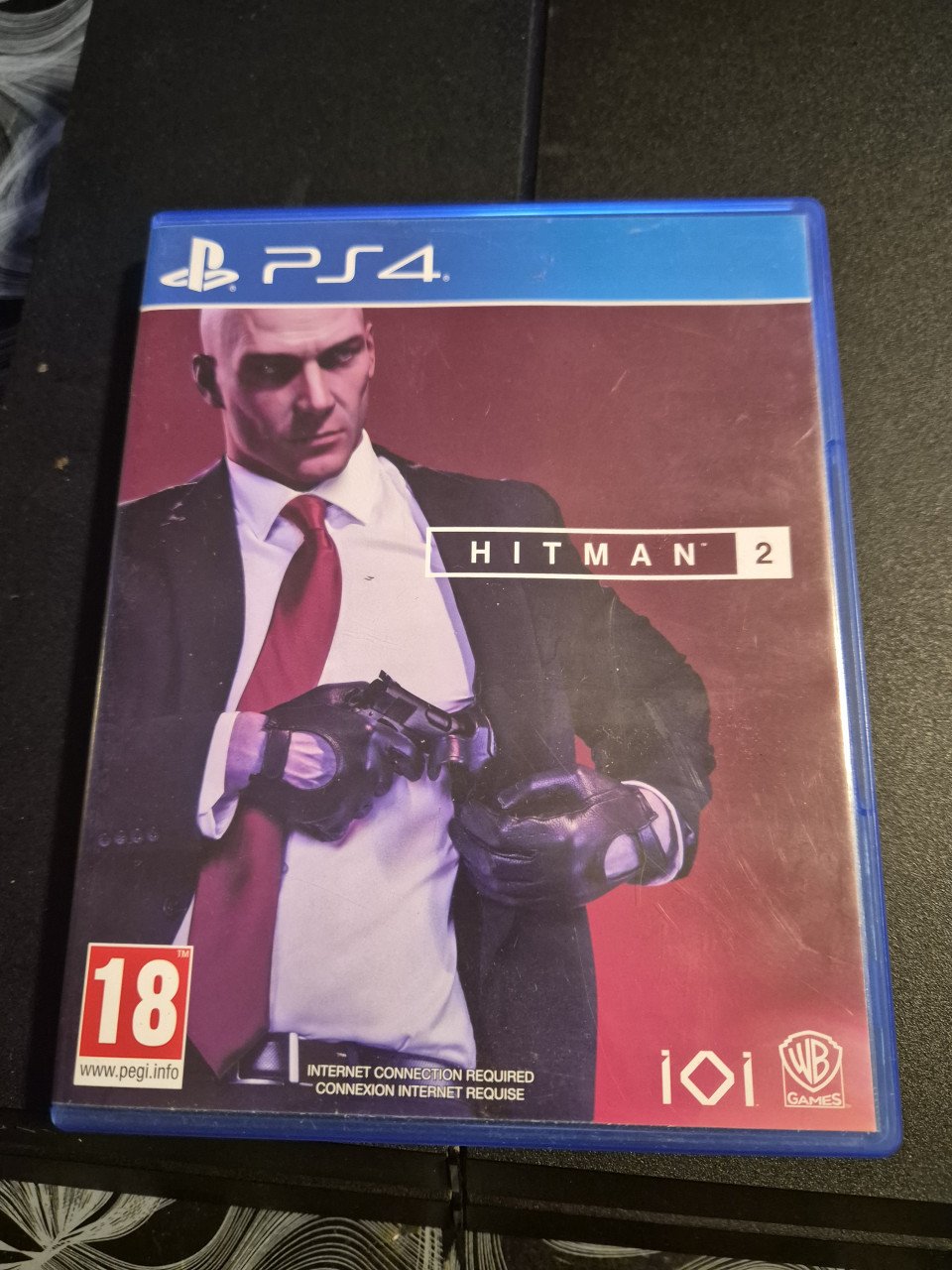 Ps4 500gb met 2 controllers en 2 spellen