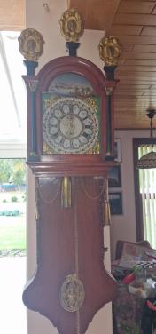 Antieke Friese eiken staartklok (kantoortje) +/- 170 jaar oud