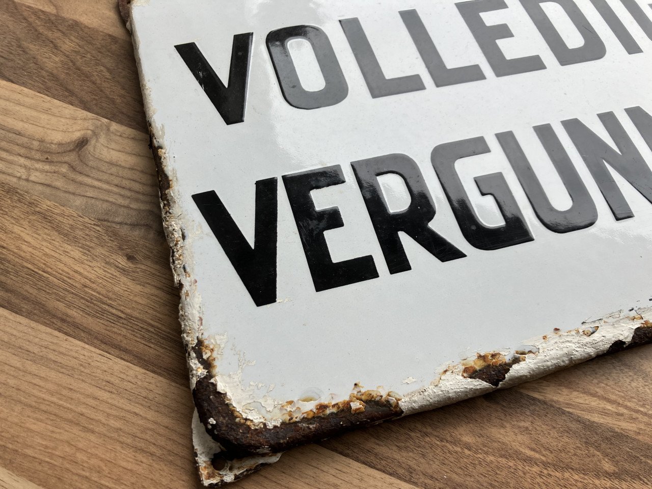 Emaille bord Volledige vergunning