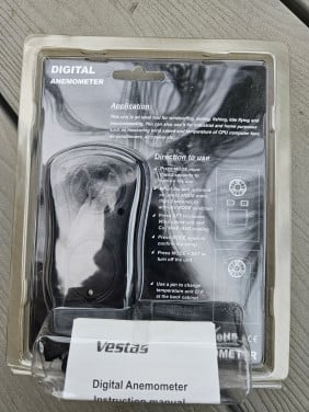 Nieuwe Vestas digitale anemometer, windsnelheids en temperatuurmeter