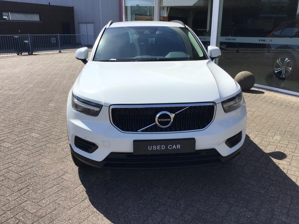 Volvo XC40 t4 190pk aut. momentum nieuwstaat i parkassist i navigatie i cru