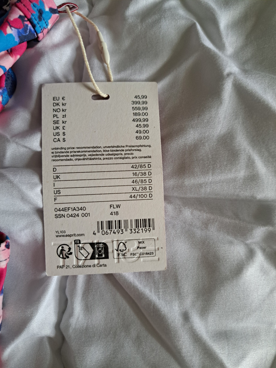 Nieuwe bikini van Esprit
