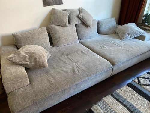 GRATIS: Lounge bank