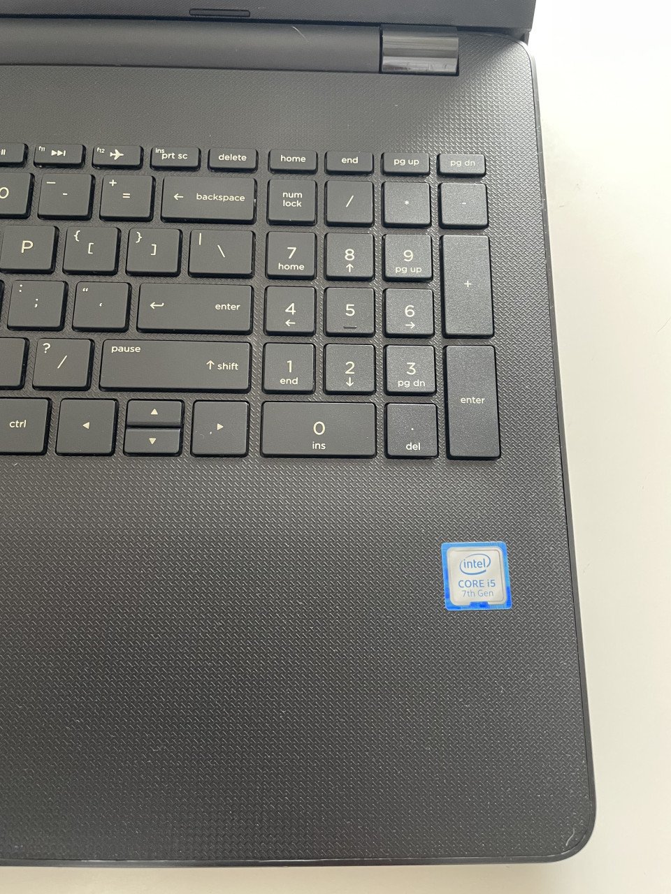 HP 15.6 inch - met Windows 11 SS 8GB office pakket + nieuwe muis