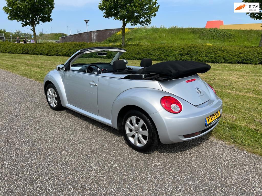 Volkswagen New Beetle cabriolet 2.0 trendline