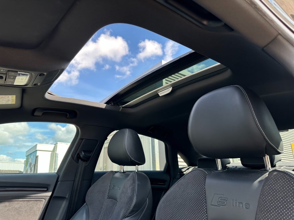 Audi A3 1.4 tfsi pro line plus 3x s-line pano trekhaak mmi plus acc + blis