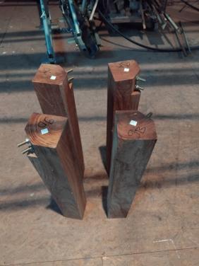 4 mahonie houten tafelpoten