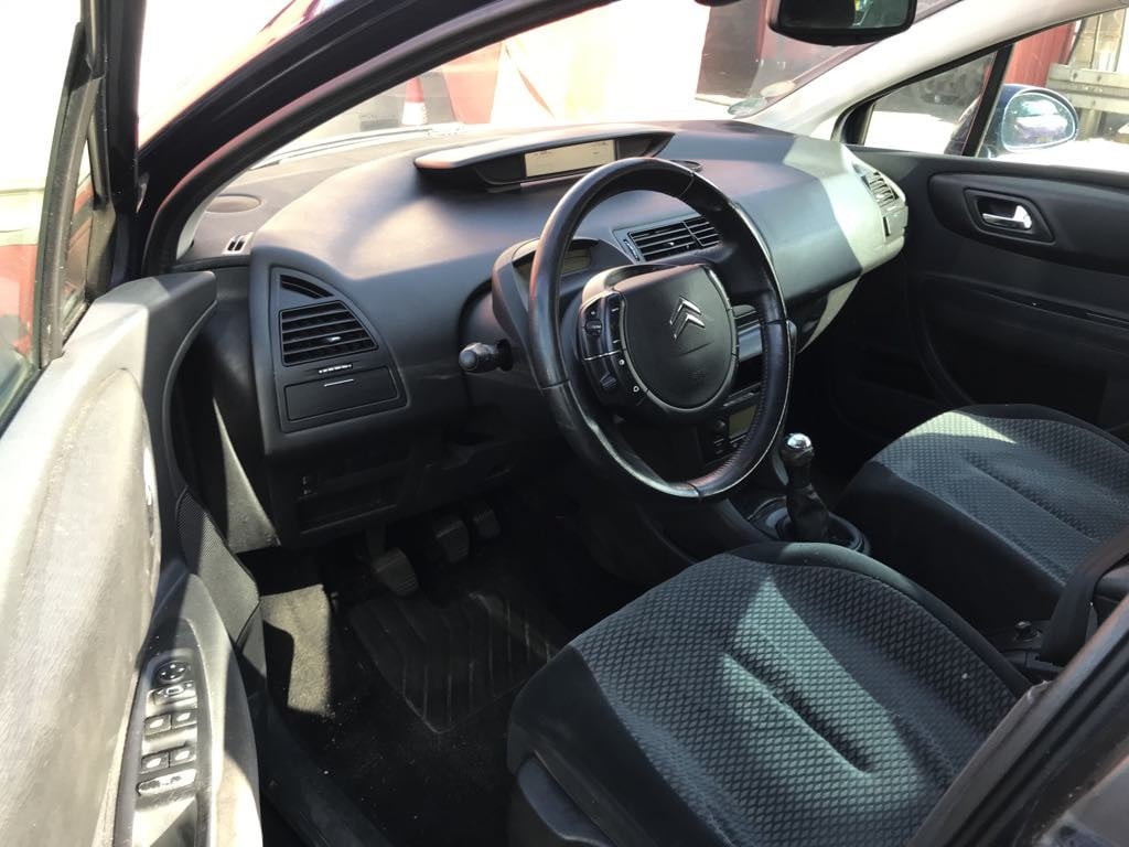 Citroen C4 1.6-16v l. ambiance