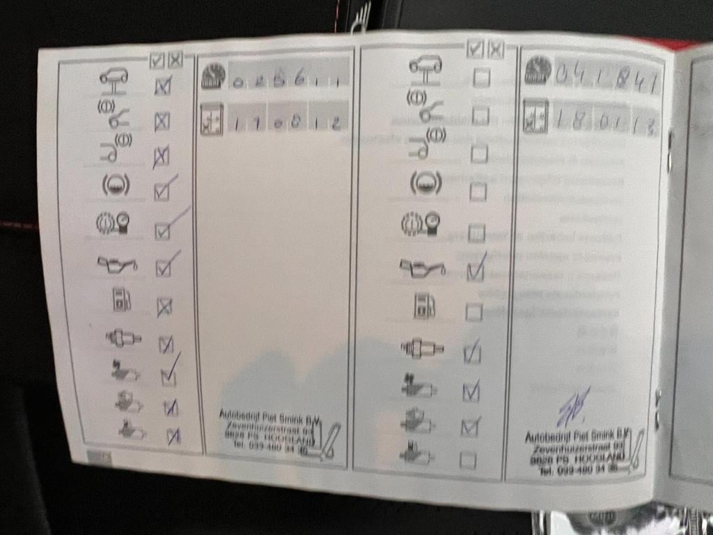 Mini Cooper mini 1.6 10 years ii, navigatie, leer, lm velgen enz...